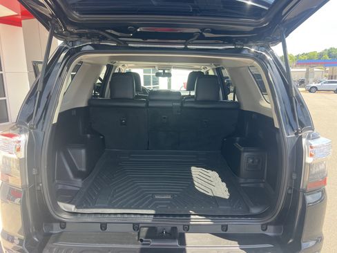 Used 2019 Toyota 4Runner Limited AWD/4WD image 16