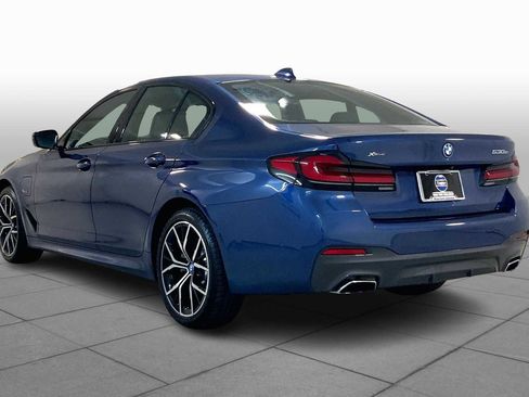 Used 2023 BMW 530e xDrive w/ Executive Package image 11