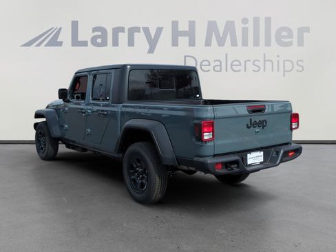 New 2026 Jeep Gladiator Sport image 3
