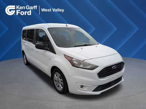 Used 2020 Ford Transit Connect XLT image 1