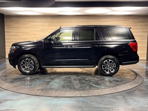 Used 2024 Ford Expedition XLT image 20