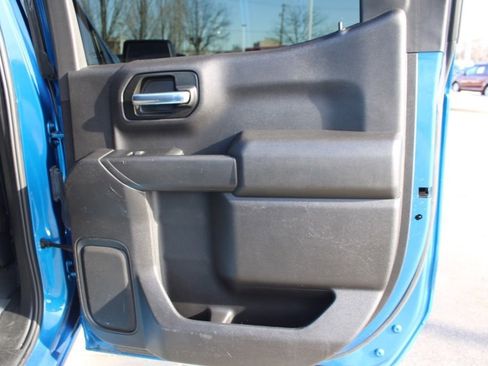 Used 2022 Chevrolet Silverado 1500 Custom w/ LPO, Dark Essentials Package image 23