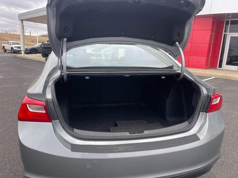Used 2023 Chevrolet Malibu LT image 15