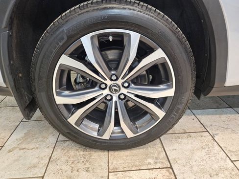 Used 2022 Lexus RX 350L Premium image 8