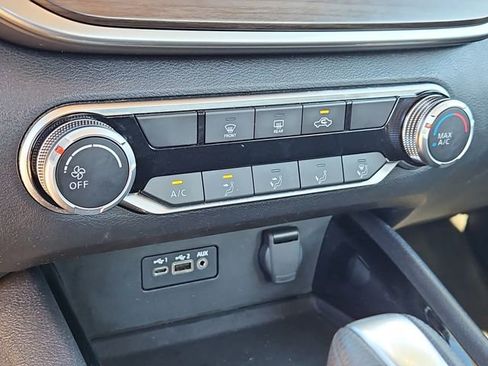 Used 2024 Nissan Altima 2.5 SV image 26