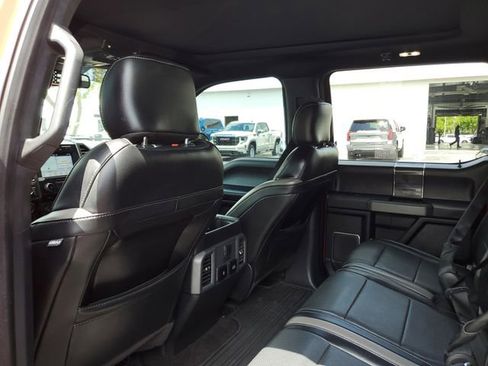 Used 2018 Ford F150 Raptor w/ Equipment Group 802A Luxury AWD/4WD image 10
