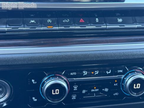 Used 2024 GMC Sierra 1500 SLT image 20