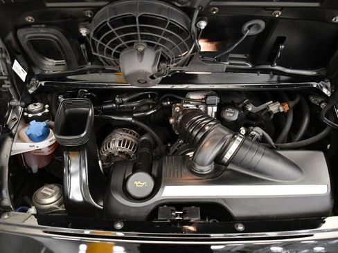 Used 2008 Porsche 911 Carrera 4 image 42