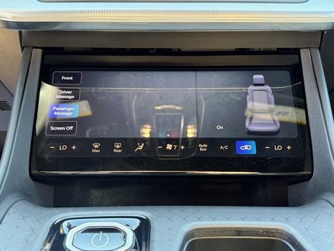 Used 2024 Jeep Wagoneer Launch Edition image 20