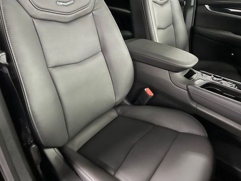 New 2025 Cadillac XT5 Premium Luxury w/ LPO, Floor Liner Package image 18