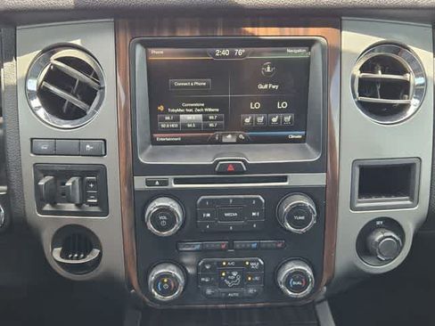 Used 2015 Ford Expedition EL Platinum RWD image 16