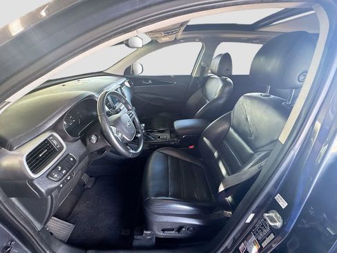 Used 2020 Kia Sorento EX FWD image 23