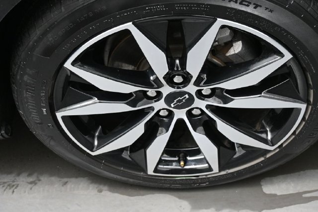 Used 2024 Chevrolet Malibu RS w/ LPO, Floor Liner Package FWD image 34