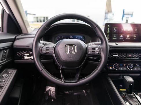 Used 2025 Honda Accord EX-L image 21