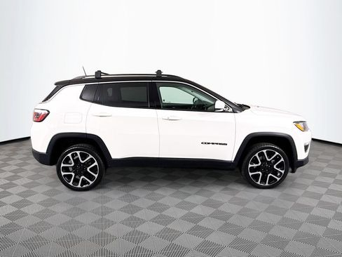 Used 2018 Jeep Compass Limited AWD/4WD image 8