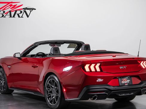 Used 2024 Ford Mustang GT Premium w/ GT Performance Package RWD image 3