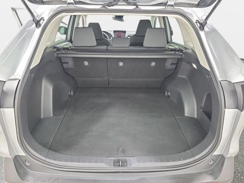 Certified 2025 Toyota RAV4 XLE AWD/4WD image 31