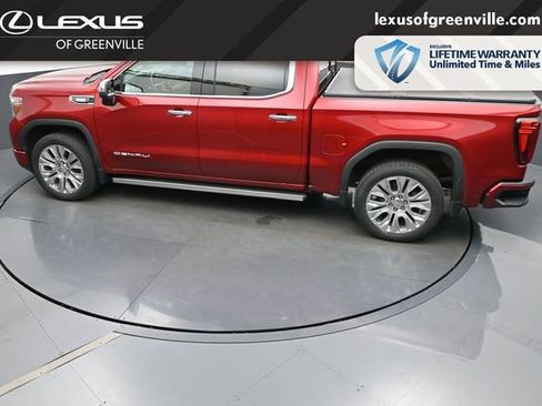 Used 2021 GMC Sierra 1500 Denali w/ Denali Ultimate Package AWD/4WD image 23