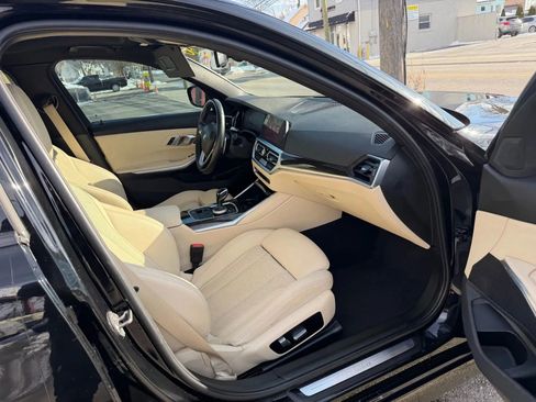 Used 2022 BMW 330i xDrive Sedan w/ Driving Assistance Package image 25