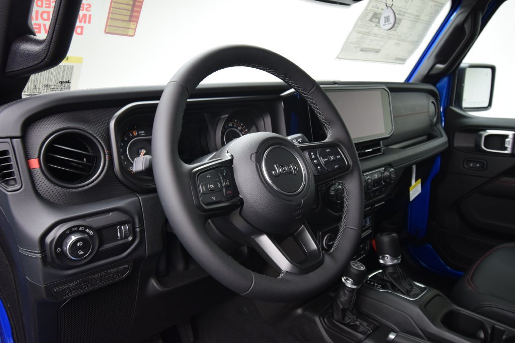 New 2026 Jeep Gladiator Rubicon AWD/4WD image 37