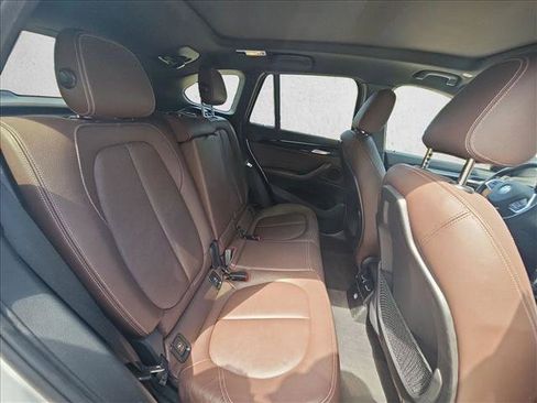 Used 2017 BMW X1 sDrive28i FWD image 18