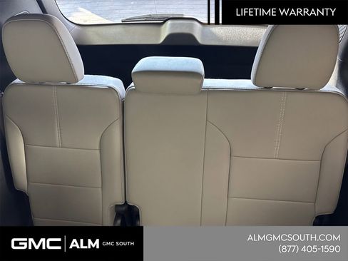 New 2026 GMC Acadia Elevation w/ Elevation Premium Package FWD image 24