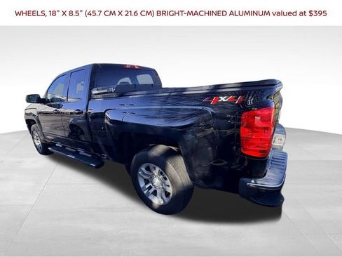 Used 2018 Chevrolet Silverado 1500 LT w/ All Star Edition image 6