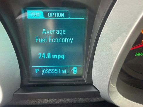 Used 2017 Chevrolet Equinox LT AWD/4WD image 17
