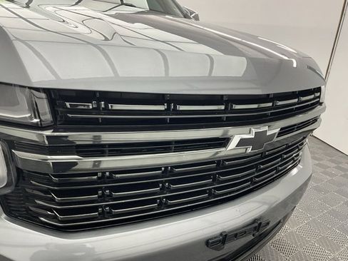 Used 2021 Chevrolet Suburban RST image 27