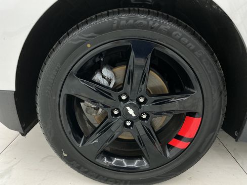Used 2019 Chevrolet Equinox LT FWD image 49