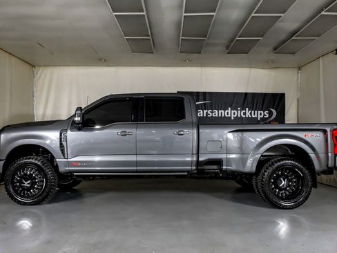 Used 2024 Ford F350 Platinum image 12