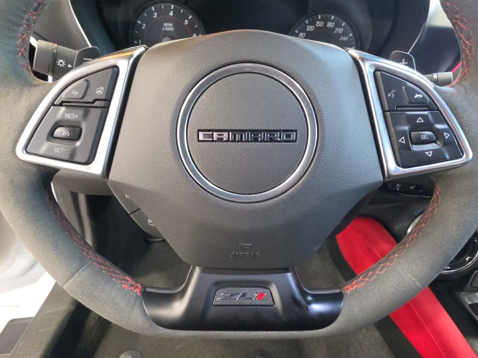 Used 2020 Chevrolet Camaro ZL1 RWD image 24