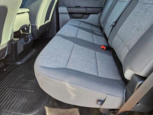 Certified 2025 Ford F250 XL AWD/4WD image 17