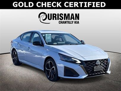 Used 2023 Nissan Altima 2.5 SR w/ SR Premium Package