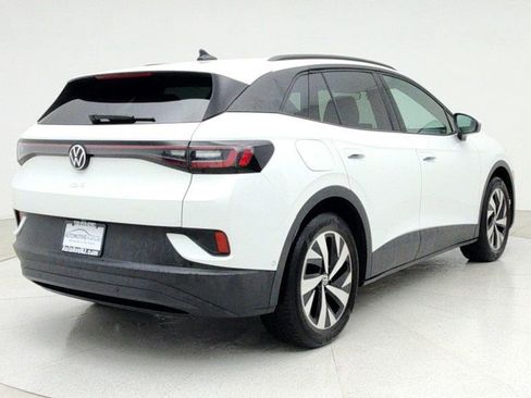 Used 2024 Volkswagen ID.4 2WD image 5