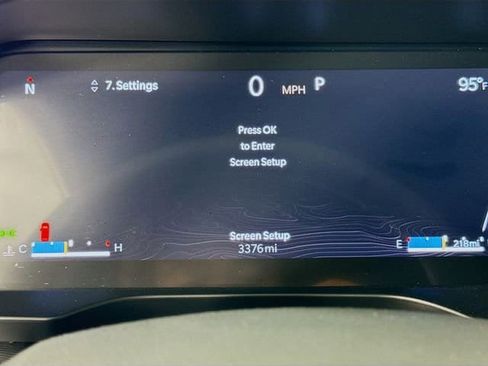 Used 2025 Jeep Grand Cherokee Altitude image 12