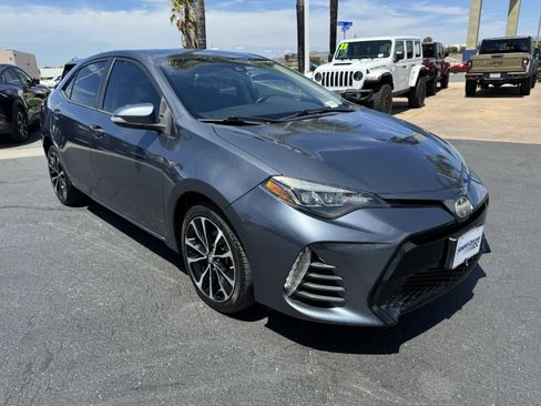 Used 2019 Toyota Corolla SE w/ Carpet Mat Package (TMS) FWD image 3