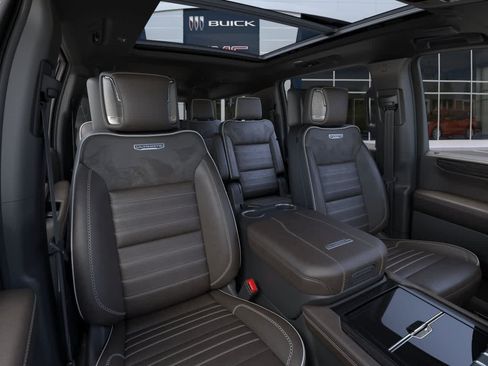 New 2026 GMC Yukon XL Denali Ultimate w/ LPO, Floor Liner Package AWD/4WD image 16