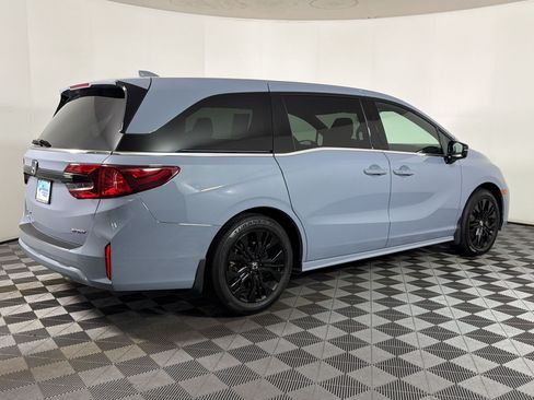 Used 2025 Honda Odyssey Sport-L image 7