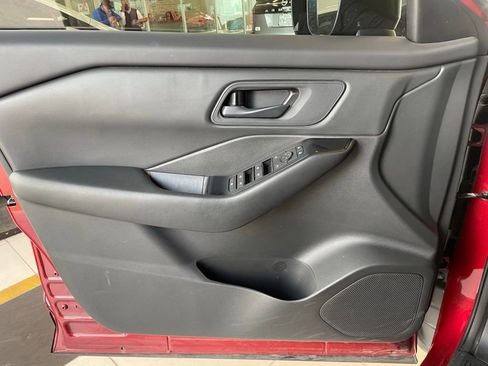 Certified 2025 Nissan Rogue S FWD image 9