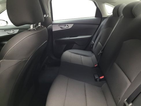 Used 2024 Kia Forte LX image 18