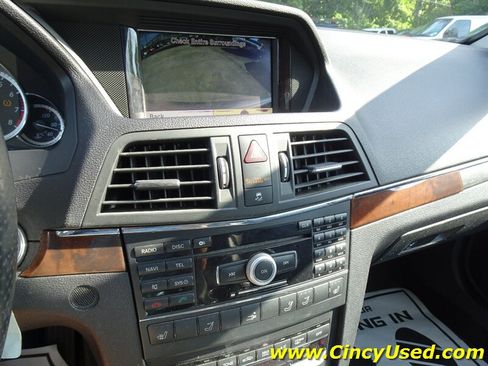 Used 2011 Mercedes-Benz E 350 Cabriolet image 18