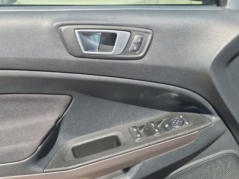 Used 2019 Ford EcoSport SE FWD image 22