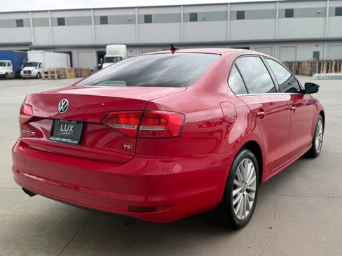Used 2015 Volkswagen Jetta SE FWD image 7