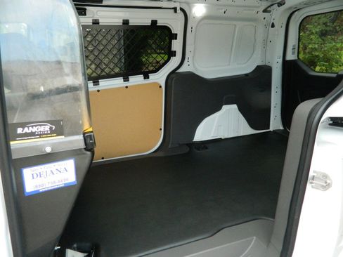 Used 2022 Ford Transit Connect XL image 12