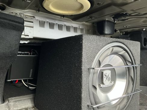 Used 2025 Toyota Camry SE image 29