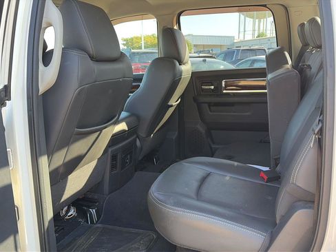 Used 2009 Dodge Ram 1500 Truck Laramie image 3