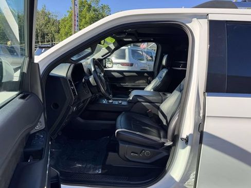 Used 2019 Ford Expedition Max Limited AWD/4WD image 17