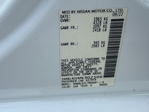 Used 2023 Nissan Altima 2.5 SR w/ SR Premium Package image 22