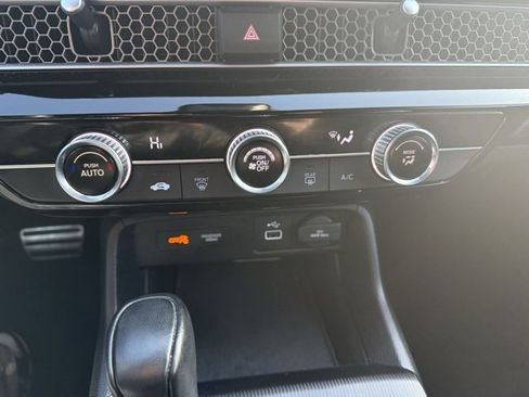 Used 2023 Honda Civic Sport image 25